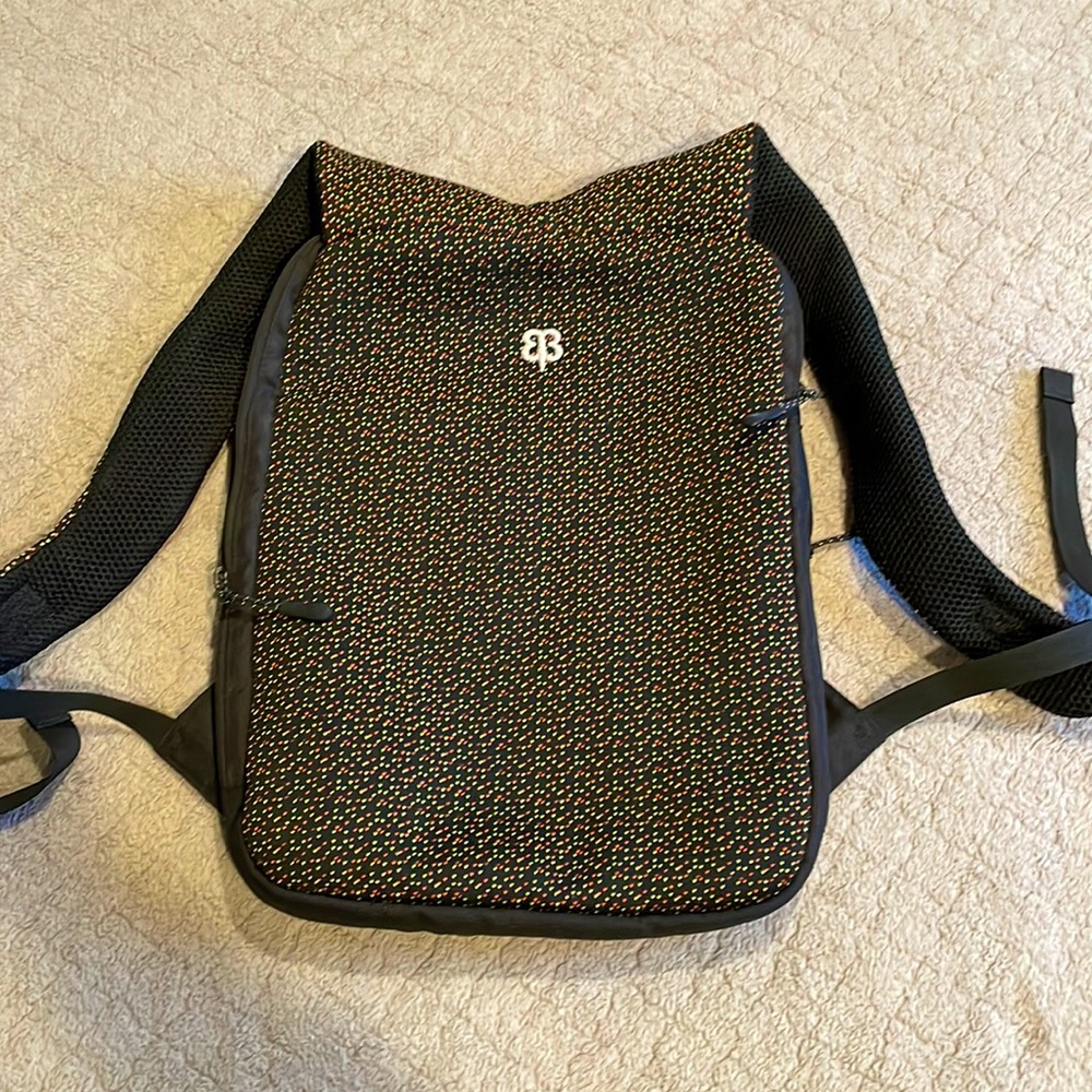 Betabrand under the jack pack (super thin backpack)